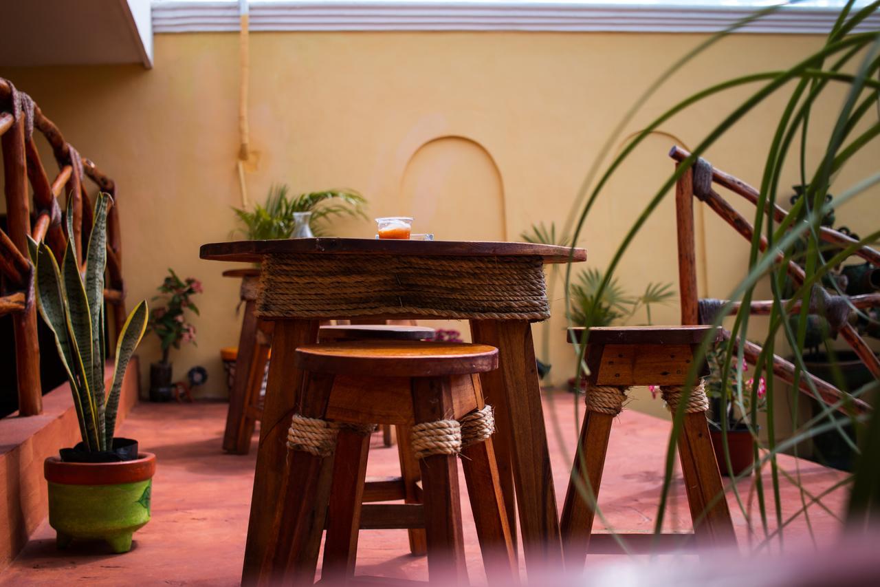 Hotel Real Colonial Valladolid  Exterior photo